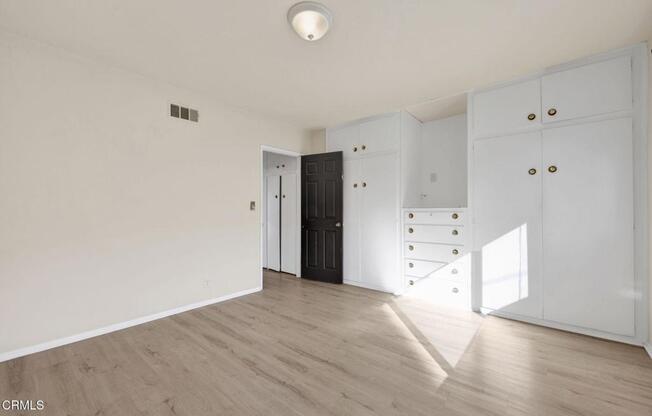 1537 Silverwood Dr