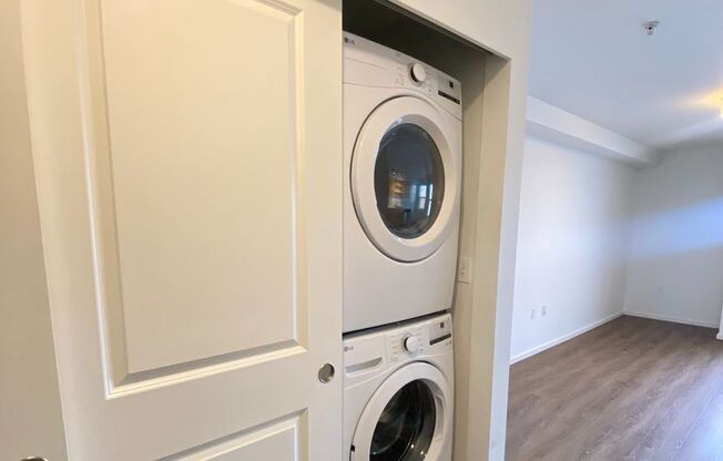 1 bed, 1 bath, 600 sqft, $2,295, Unit 1406-A
