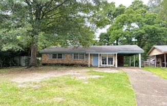 3/1.5 Brick Home in Greenwich Hills