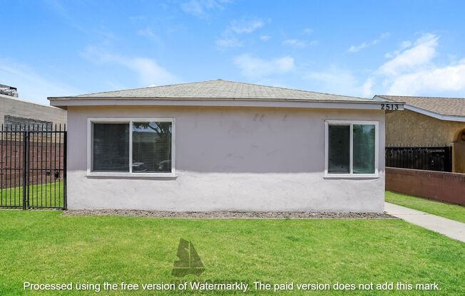 2513 E TYLER