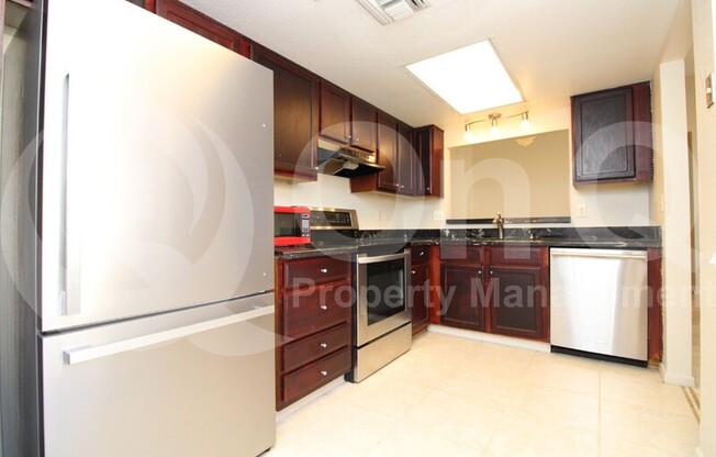2436 N PALO HACHA DR