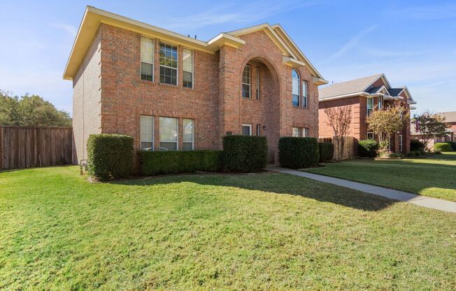 16 Monroe Court