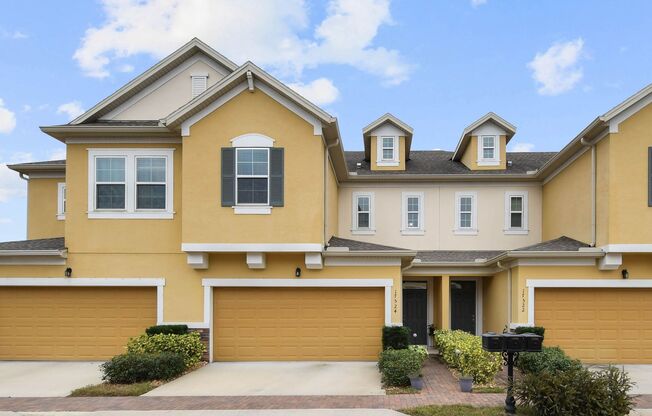 17524 Promenade Dr