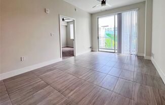 3 beds, 2 baths, $3,389, Unit # 401