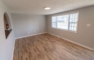 3 beds, 1 bath, $1,395