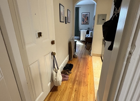 1 bed, 1 bath, 480 sqft, $3,200, Unit 3D