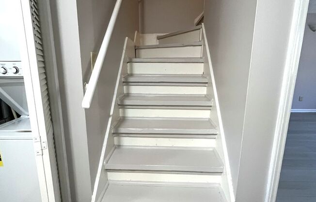 2 beds, 2 baths, 1,058 sqft, $1,249, Unit N