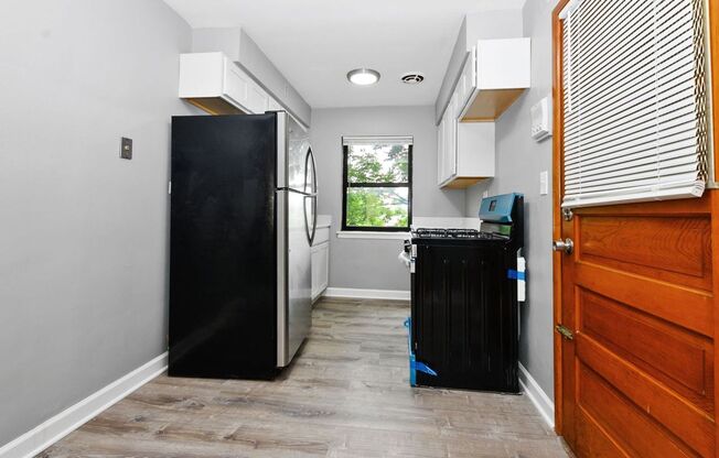 1 bed, 1 bath, 650 sqft, $2,595, Unit 10208-B2