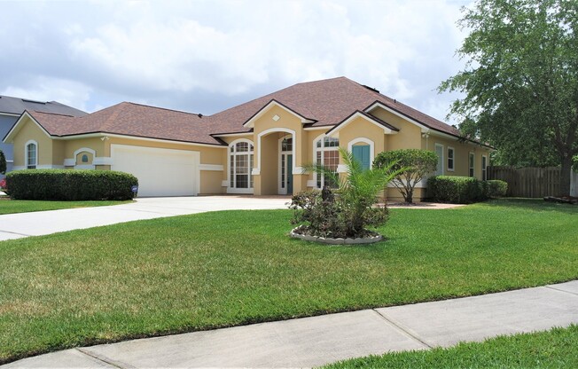 Fall Head Over Heels for this 4 bedroom, 3 bath Fleming Island Gem in Fleming Island Plantation!
