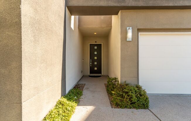 Gorgeous modern home in Henderson’s exclusive gated community, The Canyons!