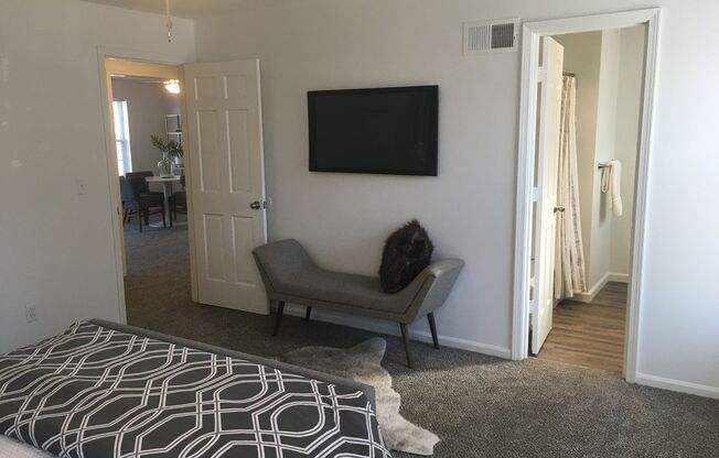 2 beds, 2 baths, 1,164 sqft, $1,515, Unit 26203