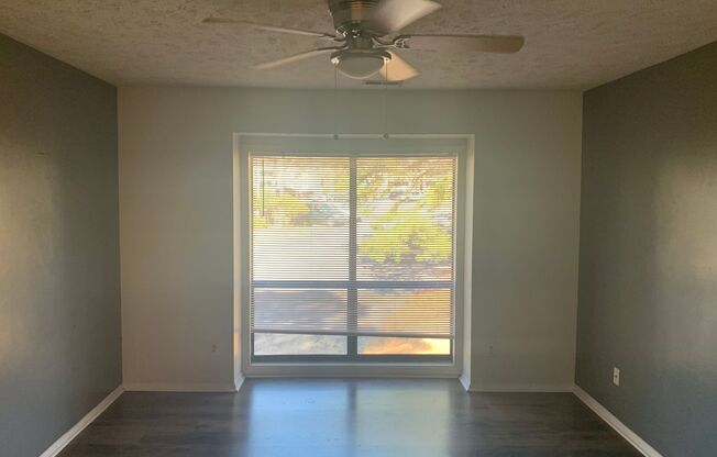 2 beds, 2 baths, $1,200