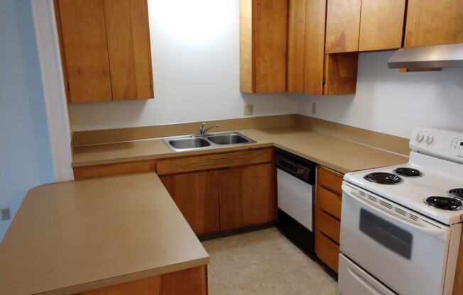 1 bed, 1 bath, 680 sqft, $1,095, Unit 1736