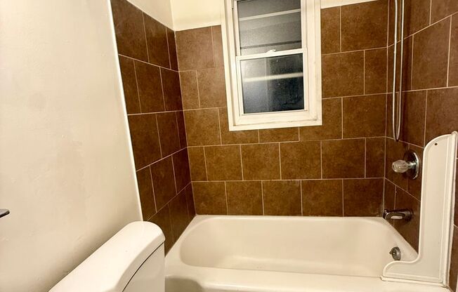 Elton Gardens - Elton1010-A