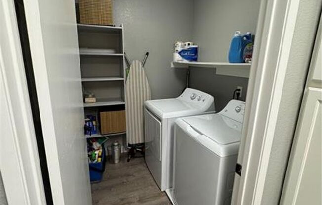 2 beds, 2 baths, $1,650, Unit #2103