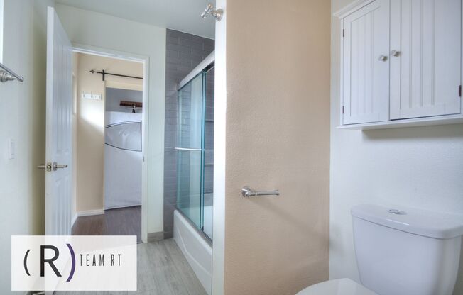 2 beds, 2 baths, $3,200