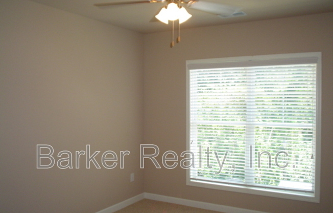 3722 101 BURT DR