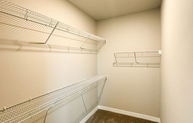 3 beds, 2 baths, 1,409 sqft, $1,975, Unit C301