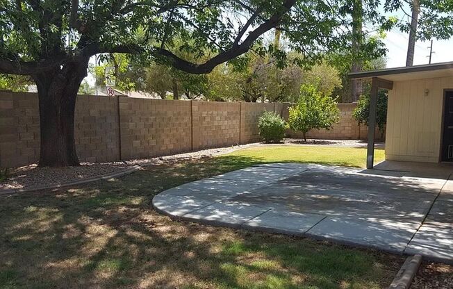 Single family home, 2 car garage