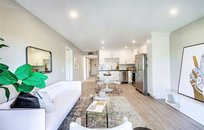 3 beds, 2.5 baths, 1,222 sqft, $3,295, Unit 34