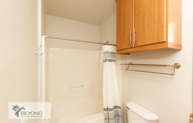 2 beds, 2 baths, $2,788, Unit UNIT 518