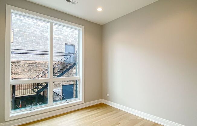 2 beds, 1 bath, 679 sqft, $3,575, Unit 1050-201