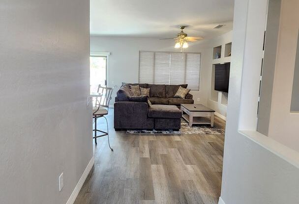 Furnished rental with private pool