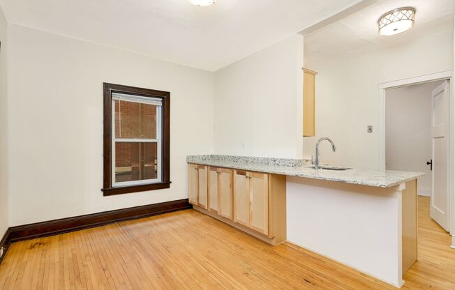 2875 Irving