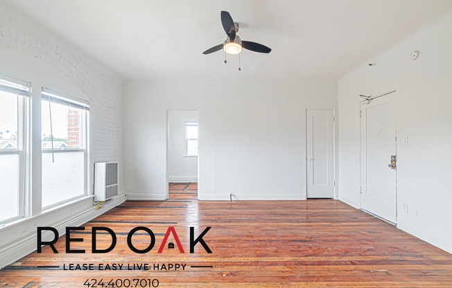 109 2/3 S NORMANDIE AVE