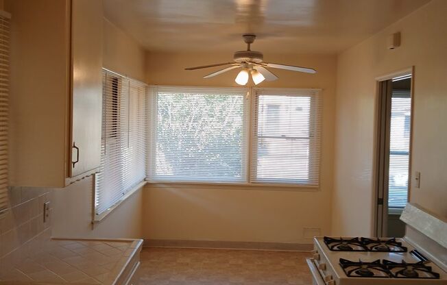 1 bed, 1 bath, $1,825, Unit 835