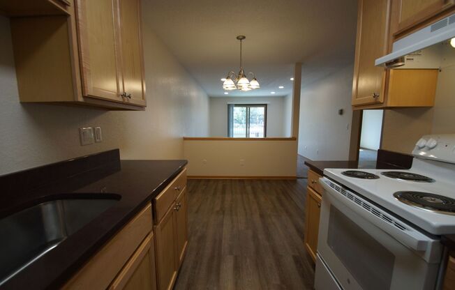 1 bed, 1 bath, 780 sqft, $1,374, Unit 220