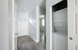 3 beds, 1 bath, $2,395