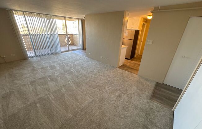 1 bed, 1 bath, 600 sqft, $1,395, Unit 902