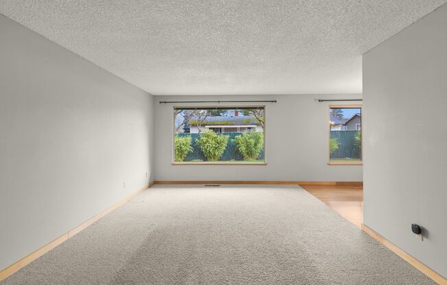 Charming 3 BR, 2 BR Mt. Pleasant Home.