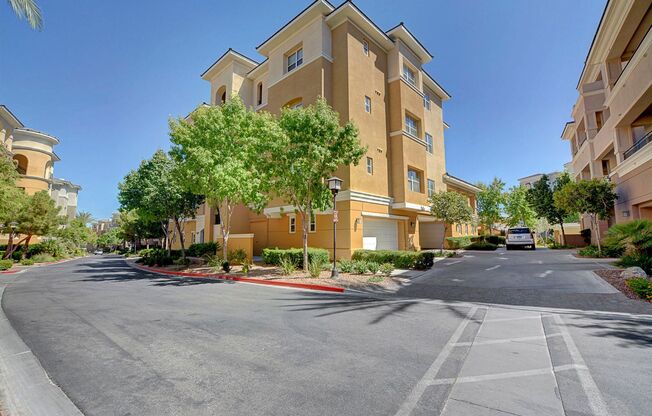 2 beds, 2.5 baths, $6,500, Unit # 302