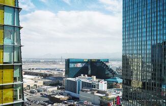 1 bed, 1 bath, 936 sqft, $2,750, Unit S Las Vegas Blvd #2907