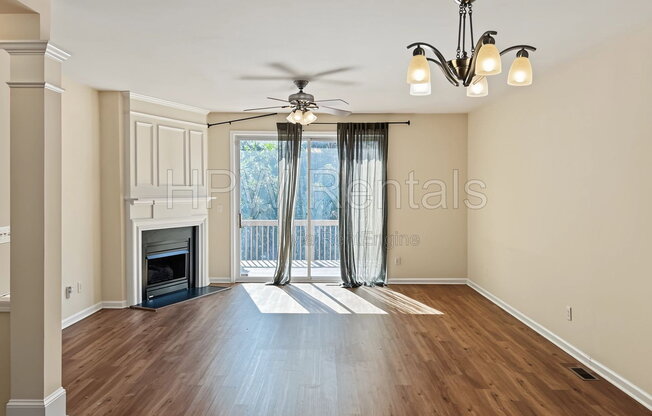 1672 BRK FERN WAY