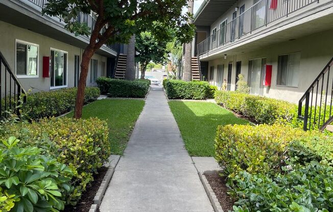 1 bed, 1 bath, 525 sqft, $1,975, Unit 9101-2