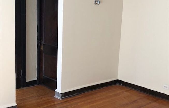 6807 Michigan Holding LLC