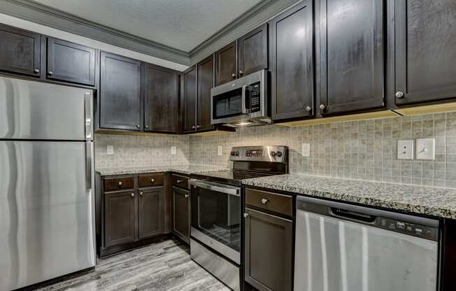 Expresso Cabinets & Stainless Steel Appliances