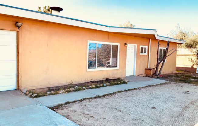 3 Bedroom/ 2 Bath House in prime location to elementary school in Yucca Valley