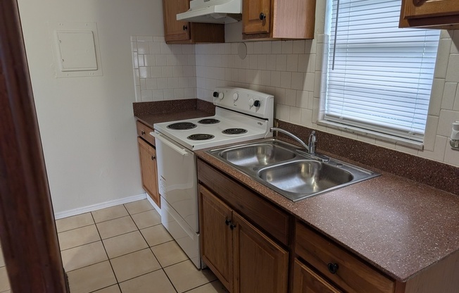 124 S MONTCLAIR AVE