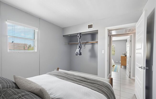 3 beds, 2 baths, 1,100 sqft, $1,950, Unit 16