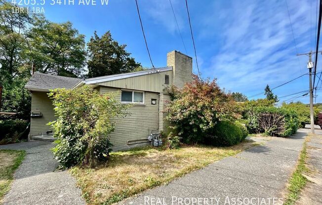 4205 5 34 AVE W