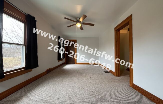 935 Edgewater Ave