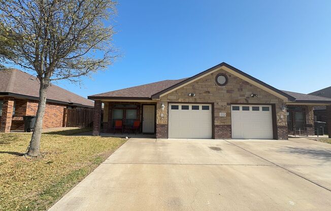 4911 Autumn Valley