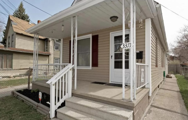 3371 W 31 ST