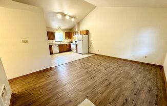 3 beds, 2 baths, 1,040 sqft, $1,350, Unit A