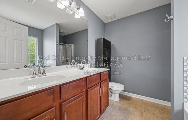 4 beds, 2.5 baths, 2,624 sqft, $2,595