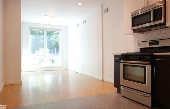340 22 ST